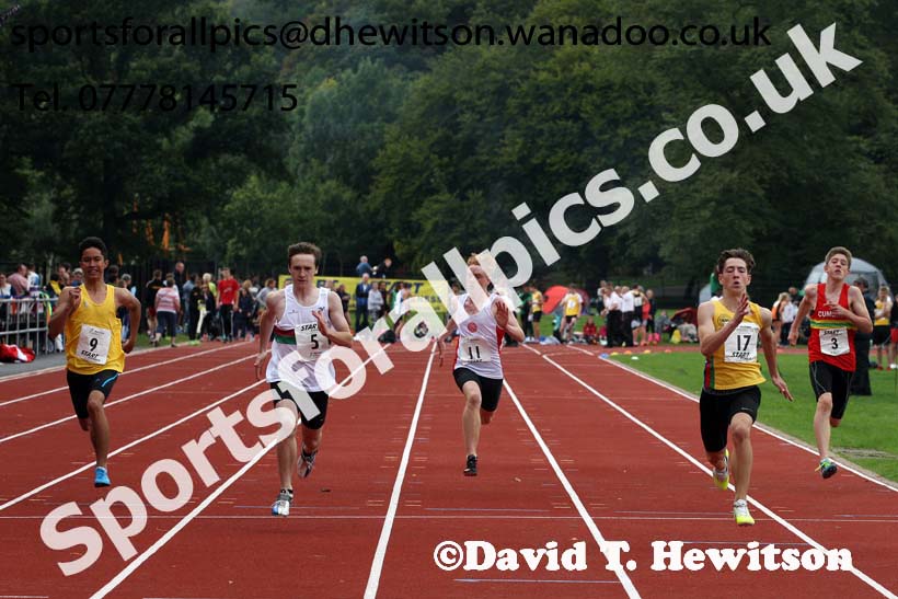 Mens and Boys 100 metres at the Northern Inter-Counties under-17s and 15s at Witton Park, Blackburn. Photo: David T. Hewitson/Sports for All Pics